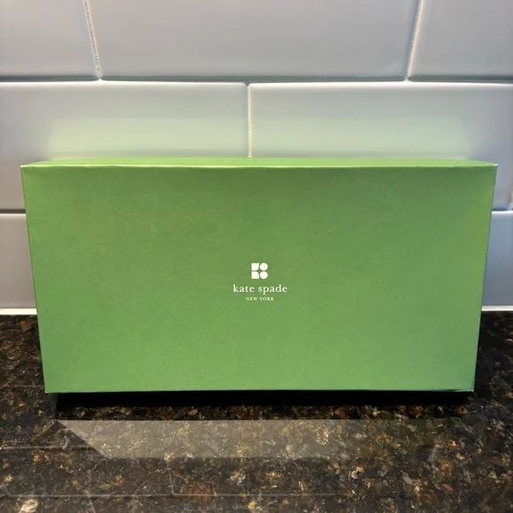 Kate Spade/Maira Kalman Black and White Pencil Case - Picture 2 of 6